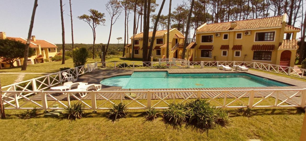 Aparthotel Pino Dorado à Manantiales Extérieur photo