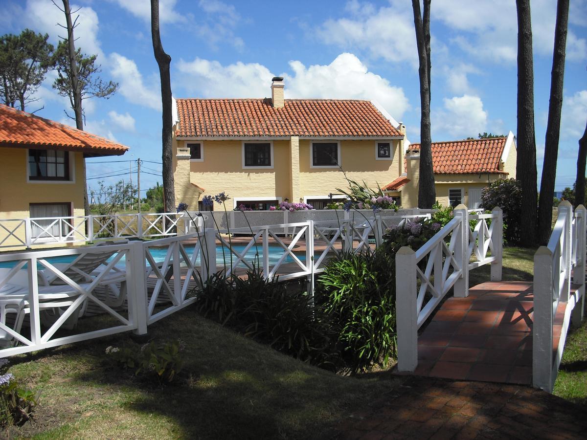 Aparthotel Pino Dorado à Manantiales Extérieur photo